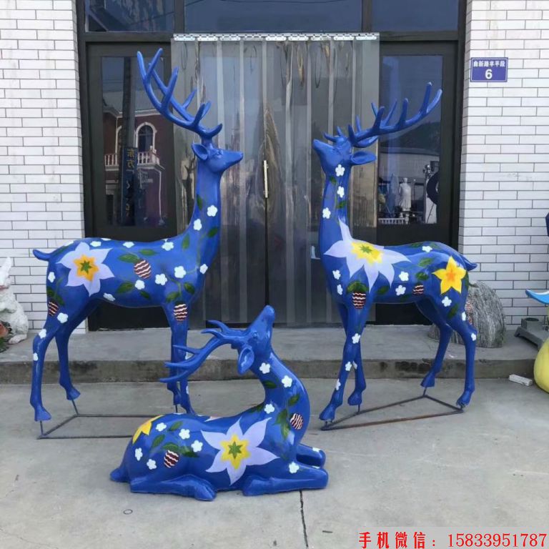 玻璃钢鹿雕塑,彩绘鹿雕塑,草坪鹿雕塑1