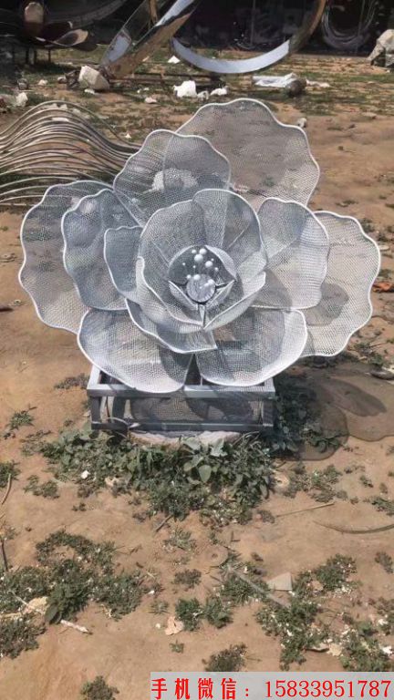不锈钢荷花镂空雕塑,镂空花朵雕塑,创意花朵雕塑4